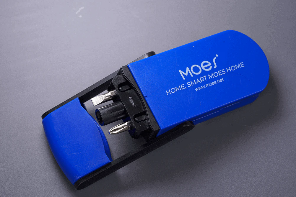 Multi-functional Screwdriver 3