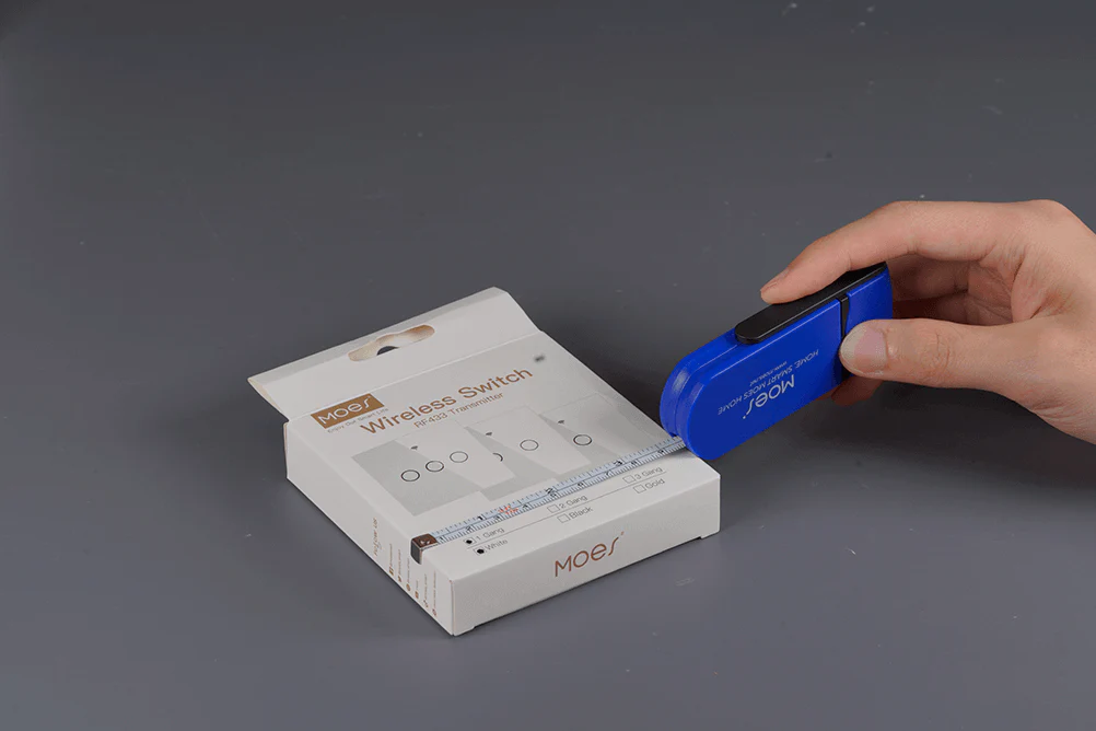 Multi-functional Screwdriver 4