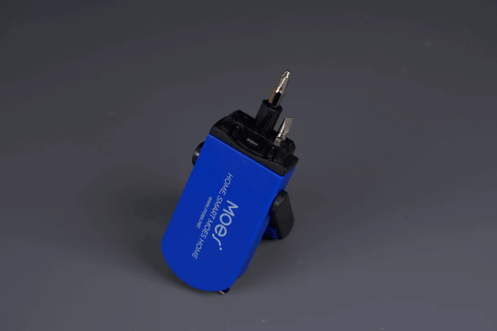 Multi-functional Screwdriver 8